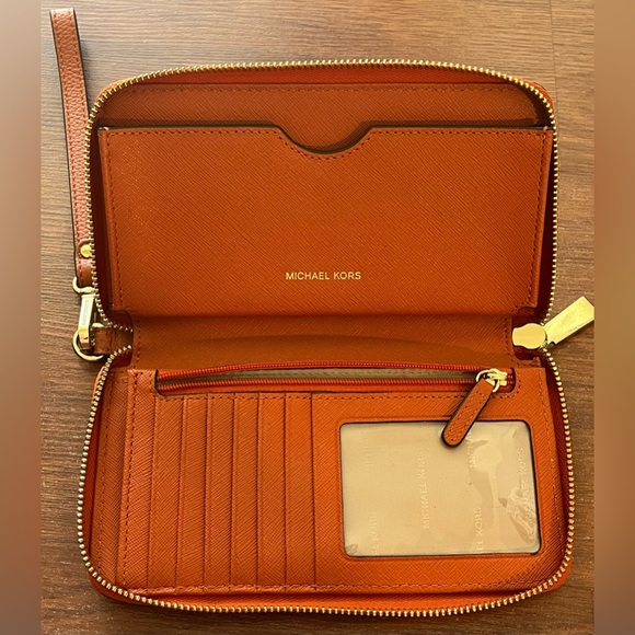 Michael Kors Pebbled Leather Wristlet Wallet in Acorn - Picture 7 of 7